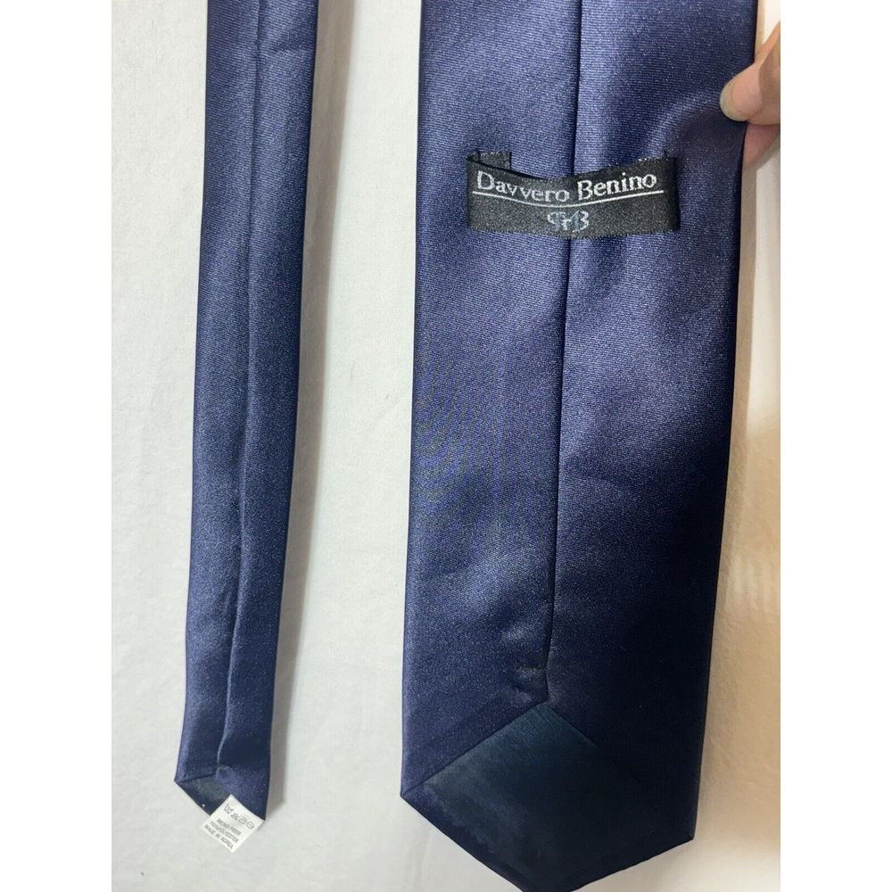 Davvero Benino‎ Italy Mode Men's Tie Standard Navy 100% Polyester BB2 - Picture 2 of 3